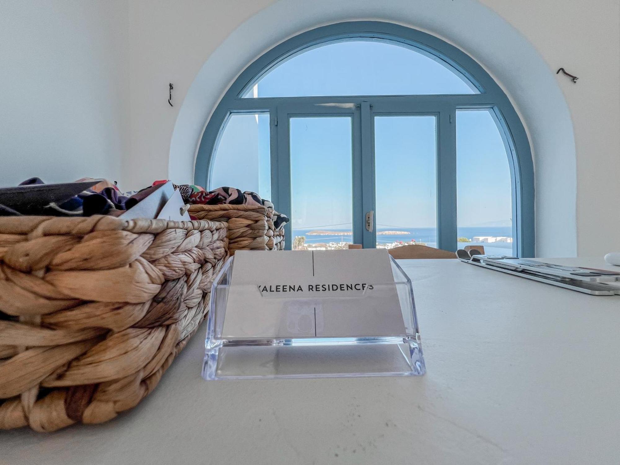 Yaleena Residences Drios Eksteriør billede
