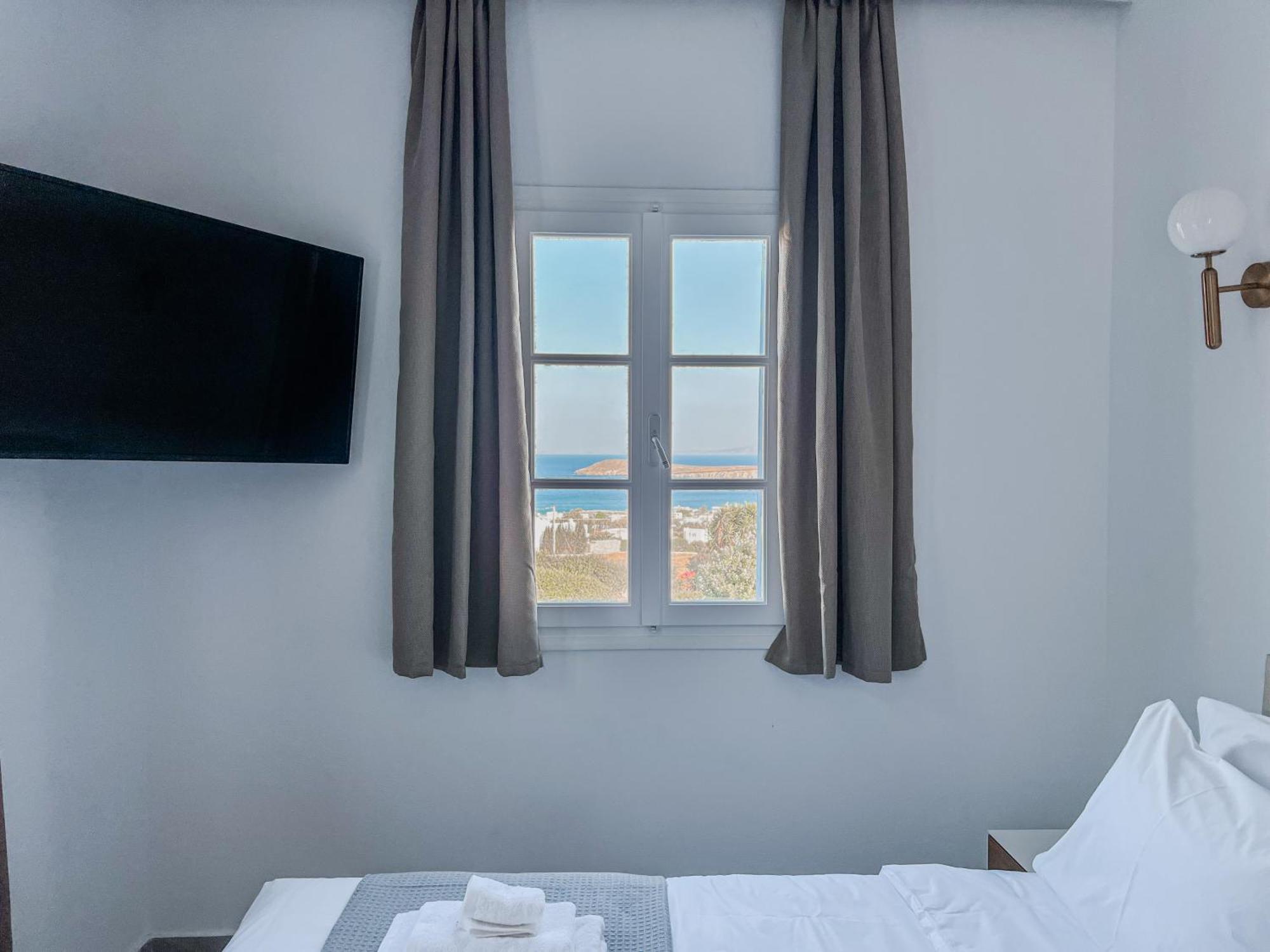 Yaleena Residences Drios Eksteriør billede
