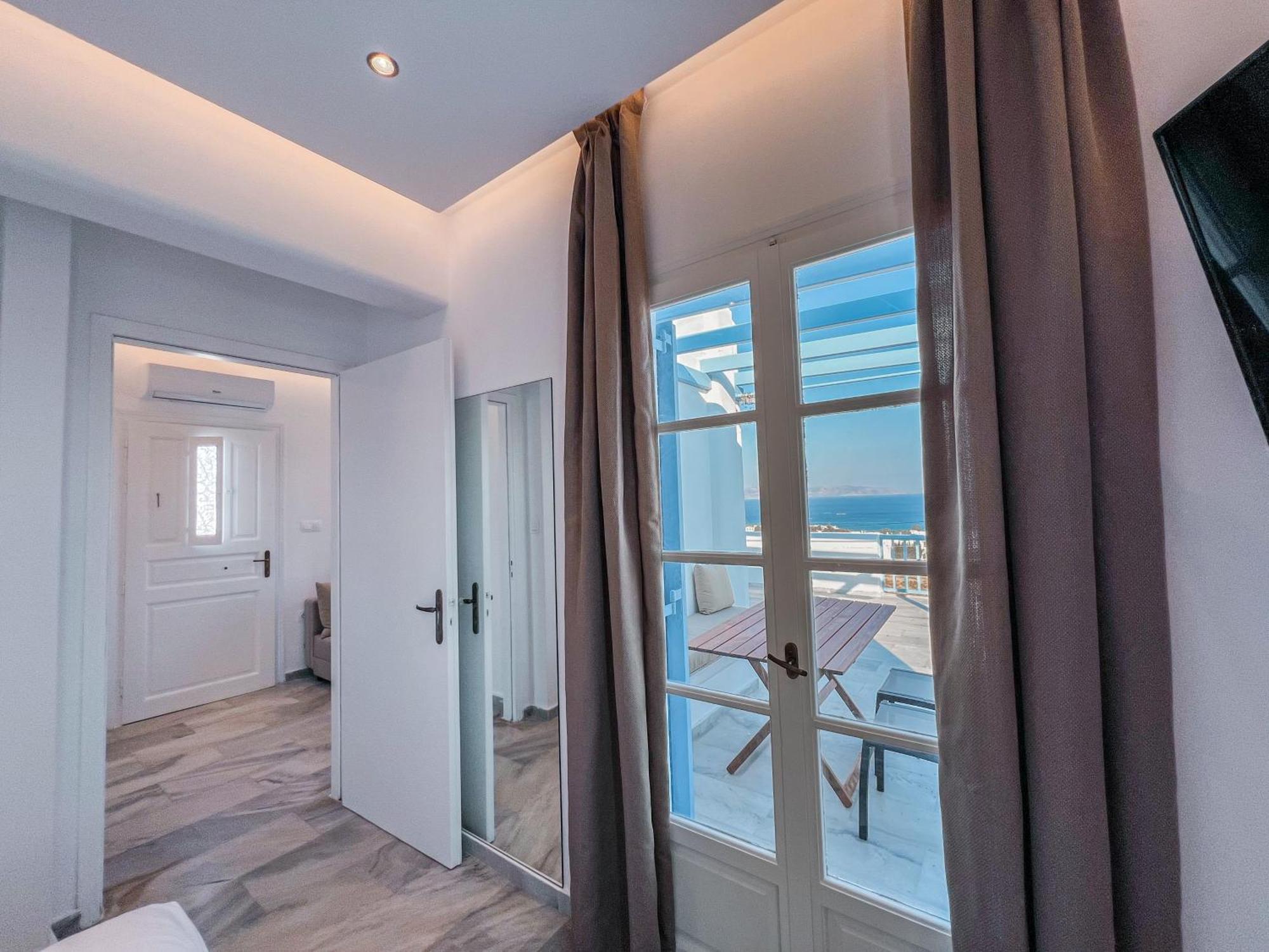 Yaleena Residences Drios Eksteriør billede