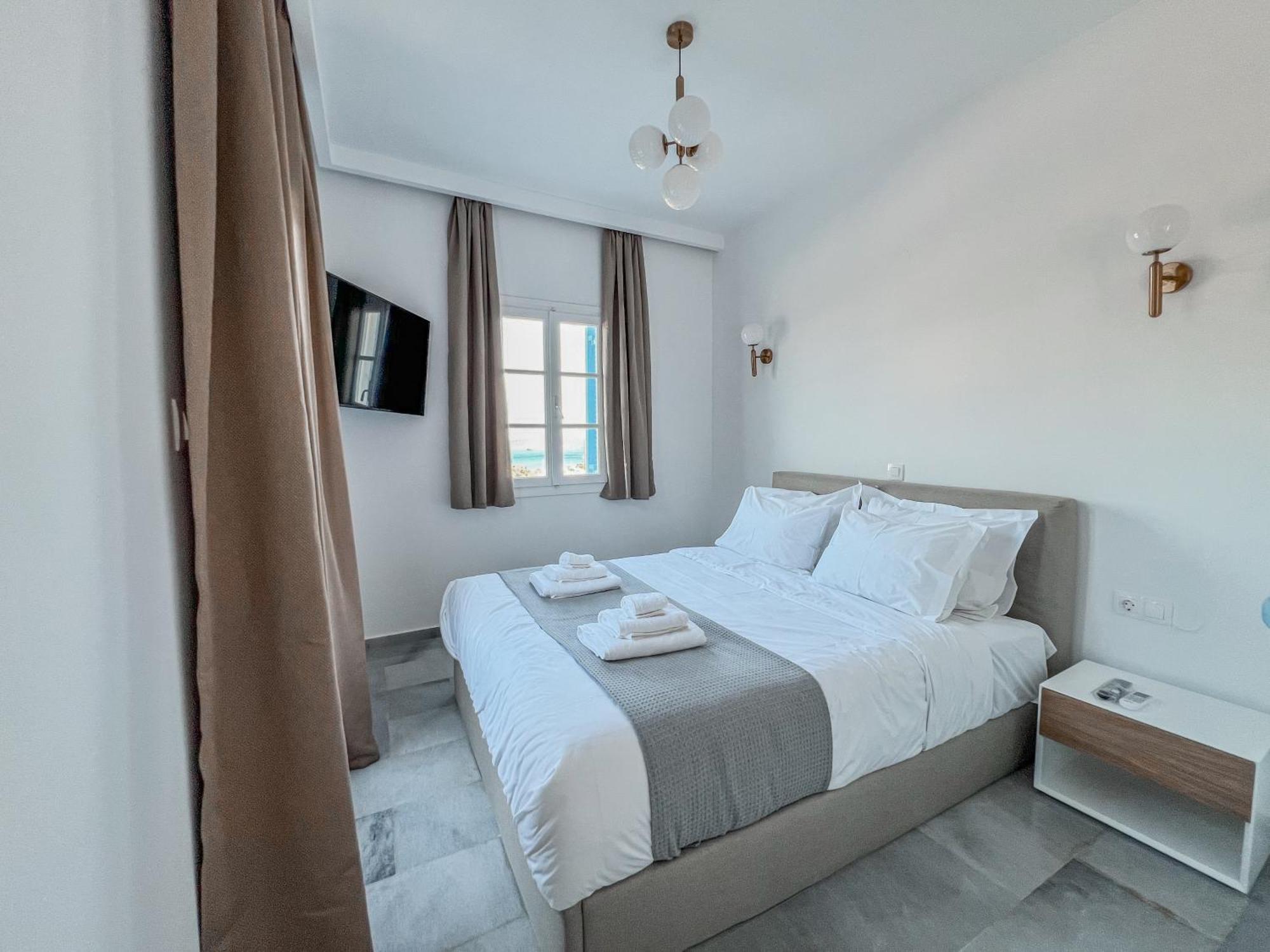Yaleena Residences Drios Eksteriør billede